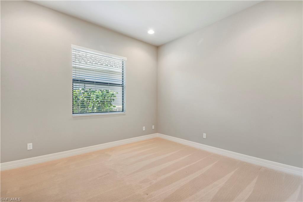 MARINA BAY - Residential