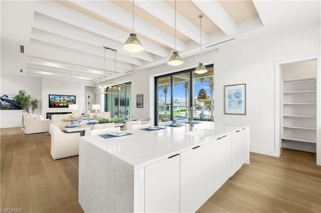 MARCO ISLAND - Residential