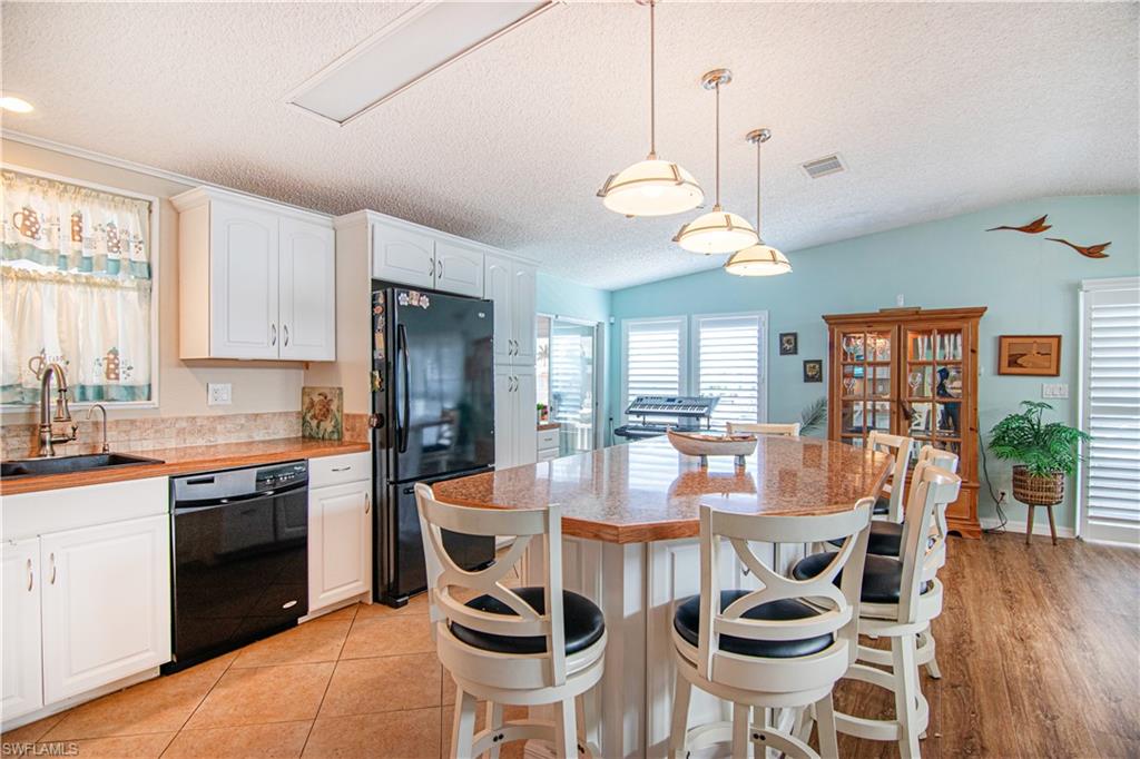 CHERRY ESTATES - Residential