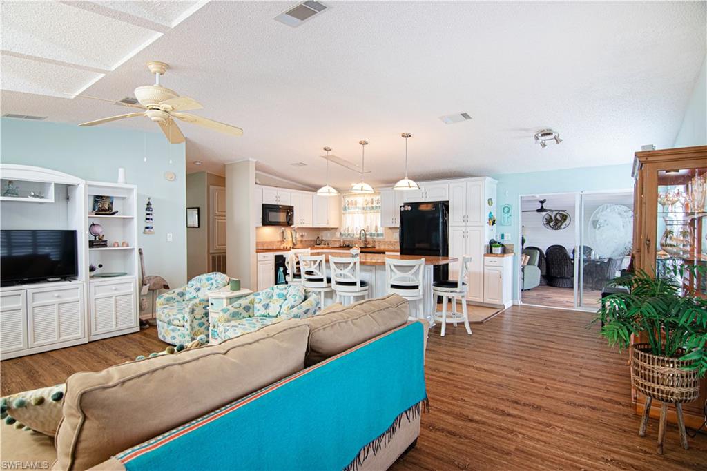 CHERRY ESTATES - Residential