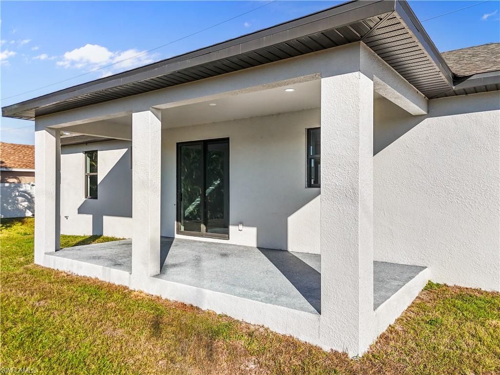 CAPE CORAL - Residential