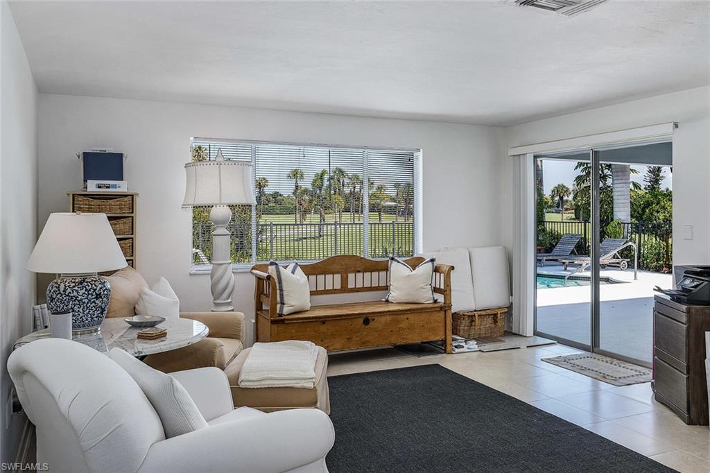 MOORINGS - Residential