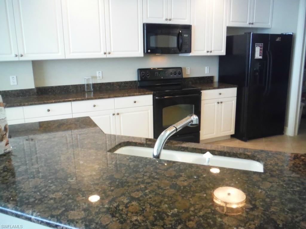 HIGH POINT PLACE - Residential