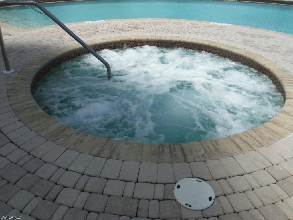 HIGH POINT PLACE - Residential