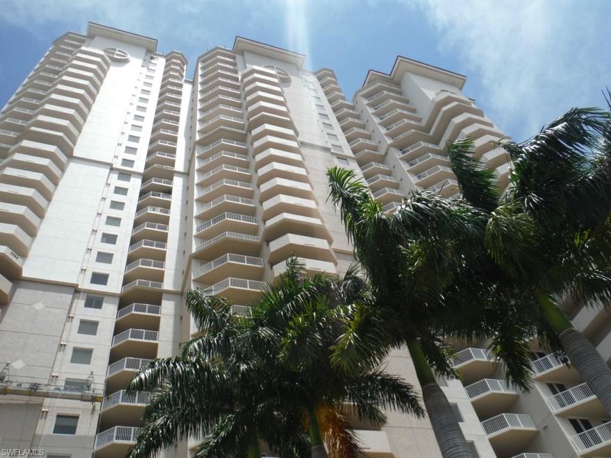 Wow!! Awesome views from all sides of this High Point Place unit on the 25th floor!  Oversized lanai overlooking the mile wide Caloosahatchee River next to Legacy Marina and a short walk to the Historic Downtown Fort Myers.  To the West Gorgeous Sunset Views overlooking the river.  Just steps to Edison-Ford Estates, Downtown shopping, Art Galleries and Music walks.   With a private elevator to your 2,139 sq.ft. 3 bedroom 2 bath condo you experience the luxury of a spacious foyer with double doors entering your home. Amenities include year round heated pool & spa, fitness center, men's & women's sauna, sun deck & even guest suites are available for the exclusive use of resident's and their guests.  Plantation shutters, custom drapes, window treatments and lighting are a few of the upgrades.  Granite counter tops in the kitchen and baths.  Call for your private showing today!
