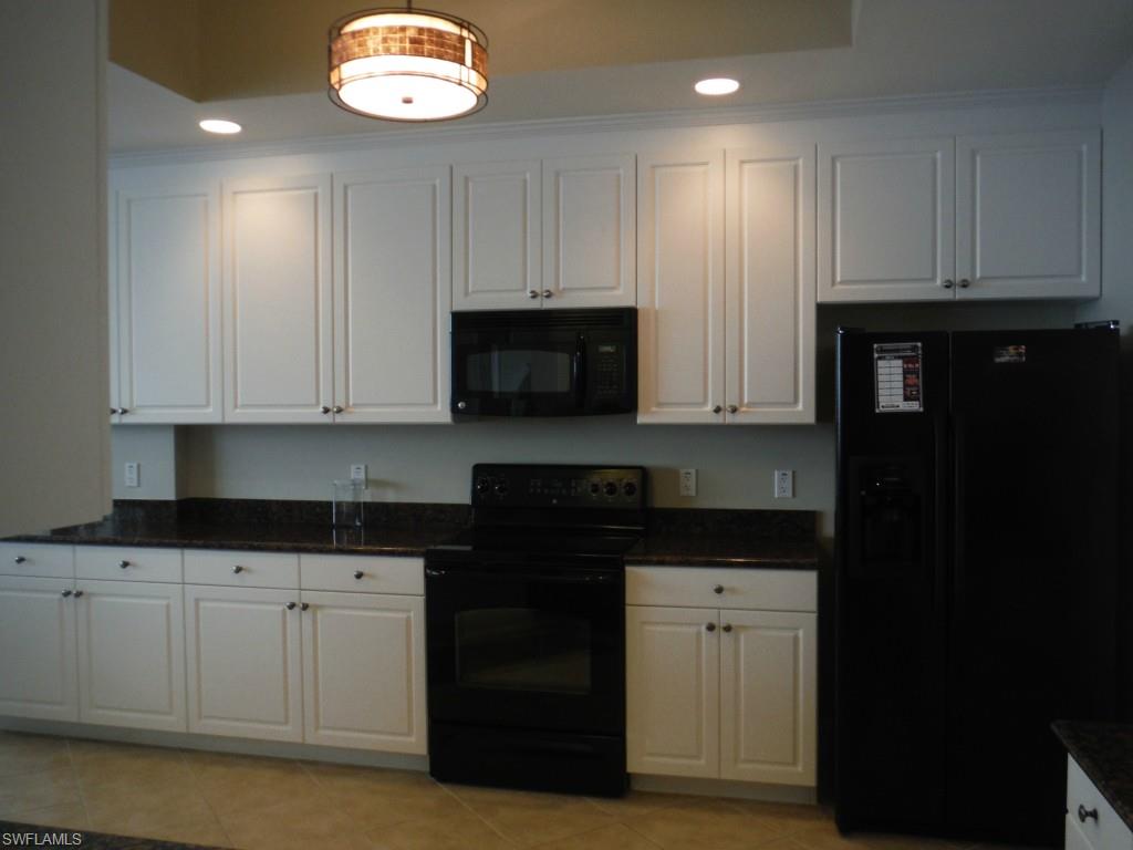 HIGH POINT PLACE - Residential