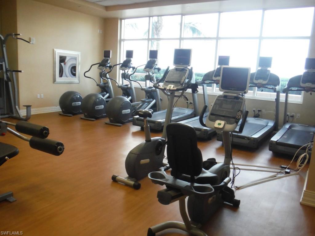 HIGH POINT PLACE - Residential