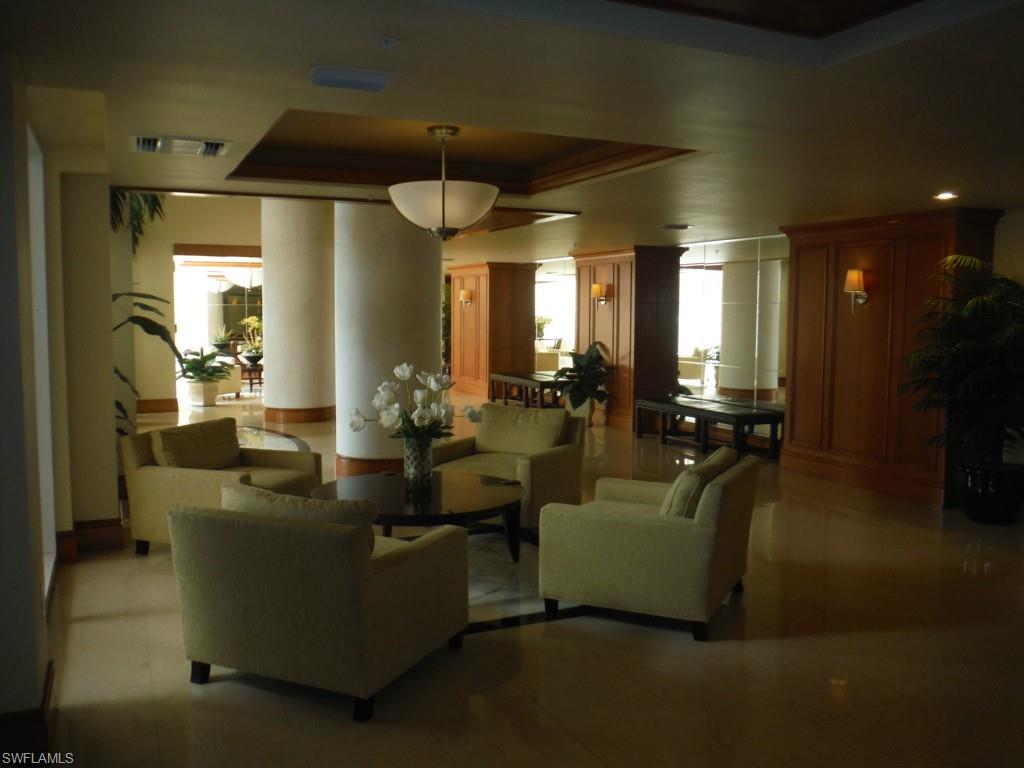 HIGH POINT PLACE - Residential