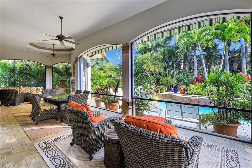 MOORINGS - Residential