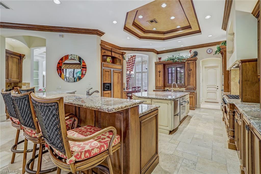 MOORINGS - Residential