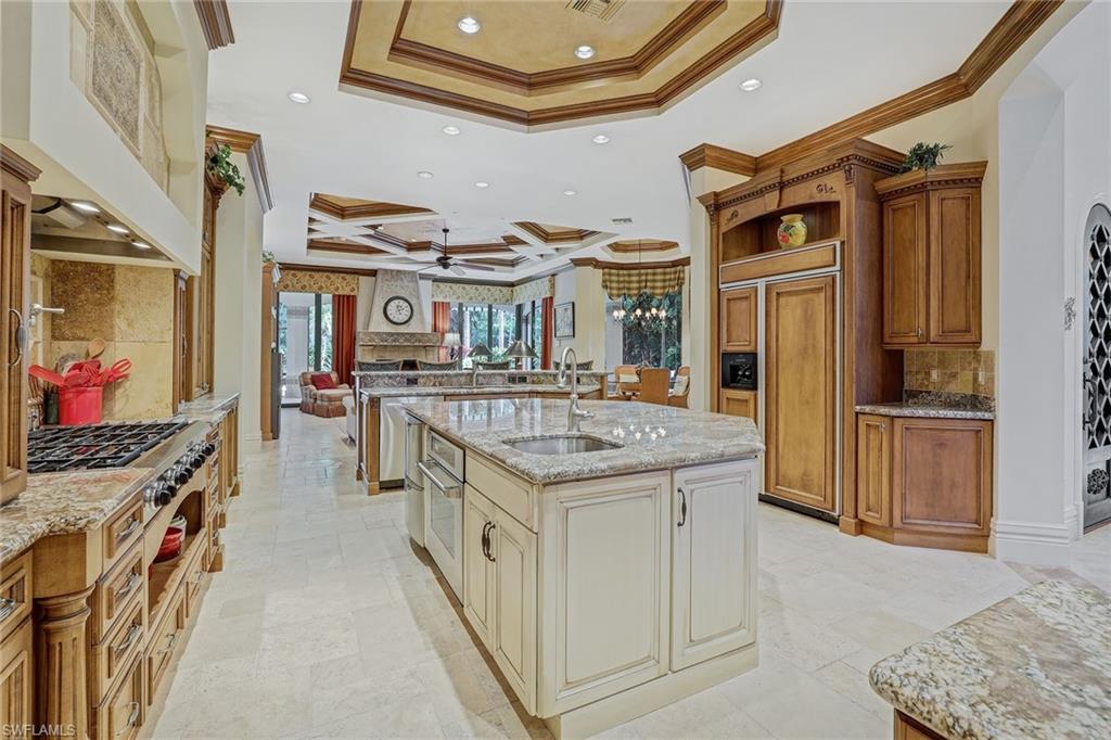 MOORINGS - Residential