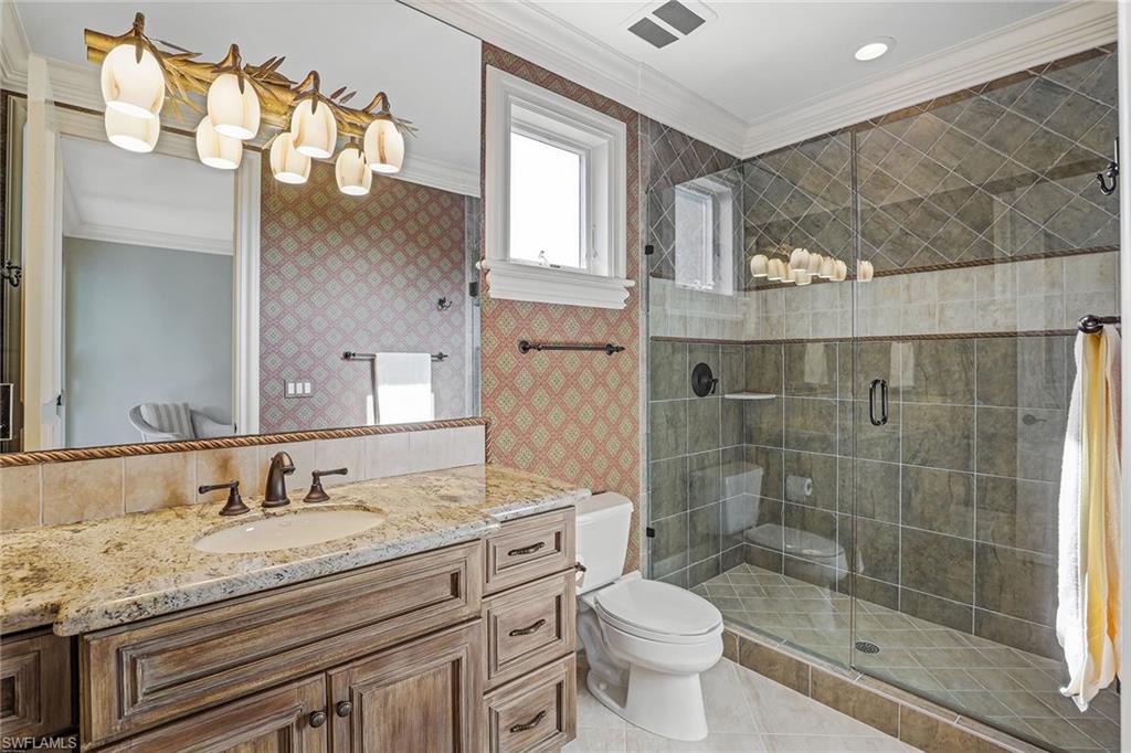 MOORINGS - Residential