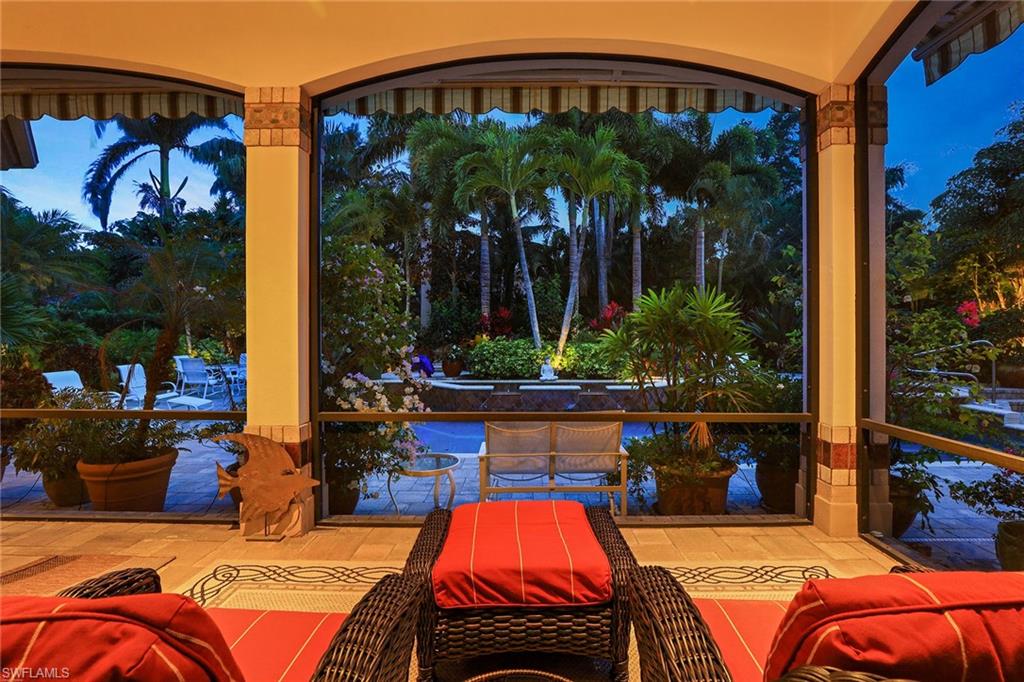 MOORINGS - Residential