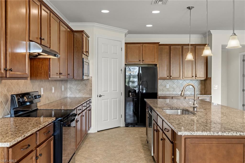 BRIDGETOWN - Residential