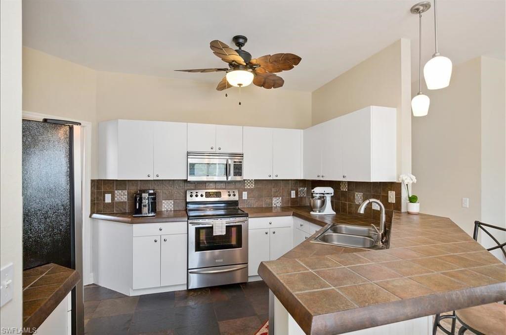 MAPLEWOOD - Residential