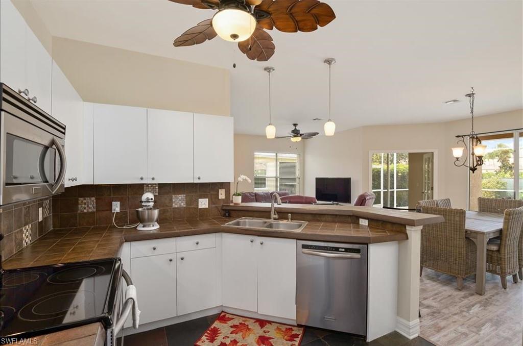 MAPLEWOOD - Residential