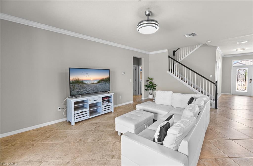 REFLECTION ISLES - Residential