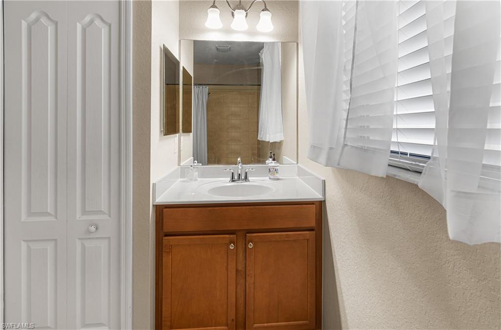 REFLECTION ISLES - Residential