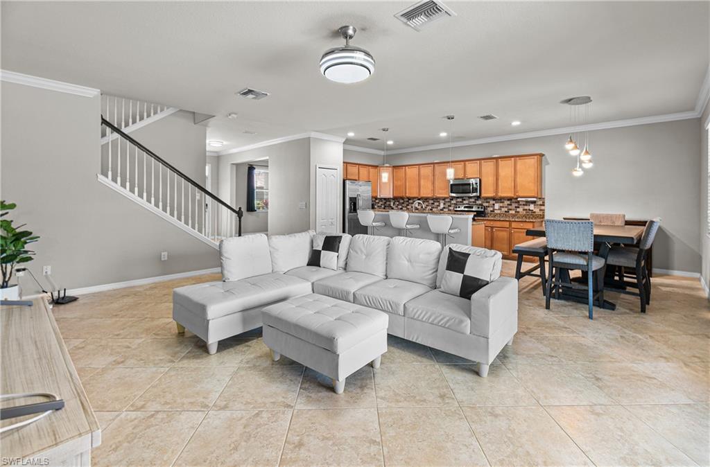 REFLECTION ISLES - Residential