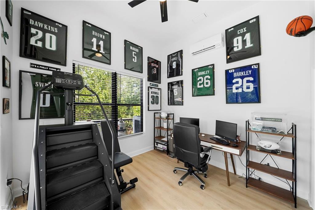 ST. CHARLES HARBOUR - Residential