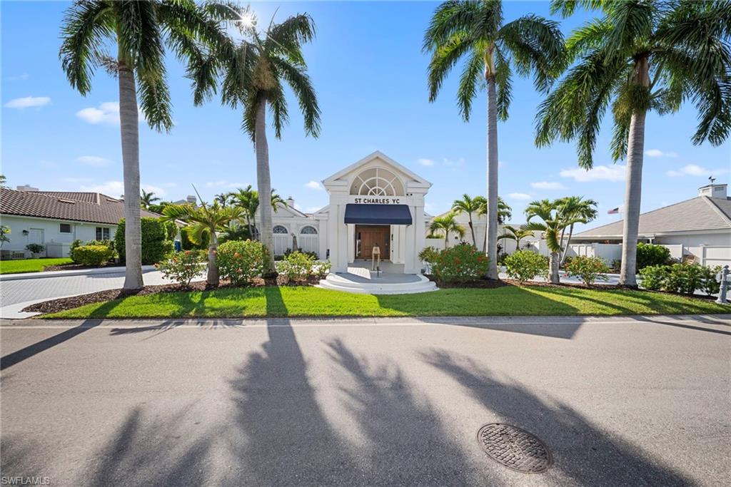 ST. CHARLES HARBOUR - Residential