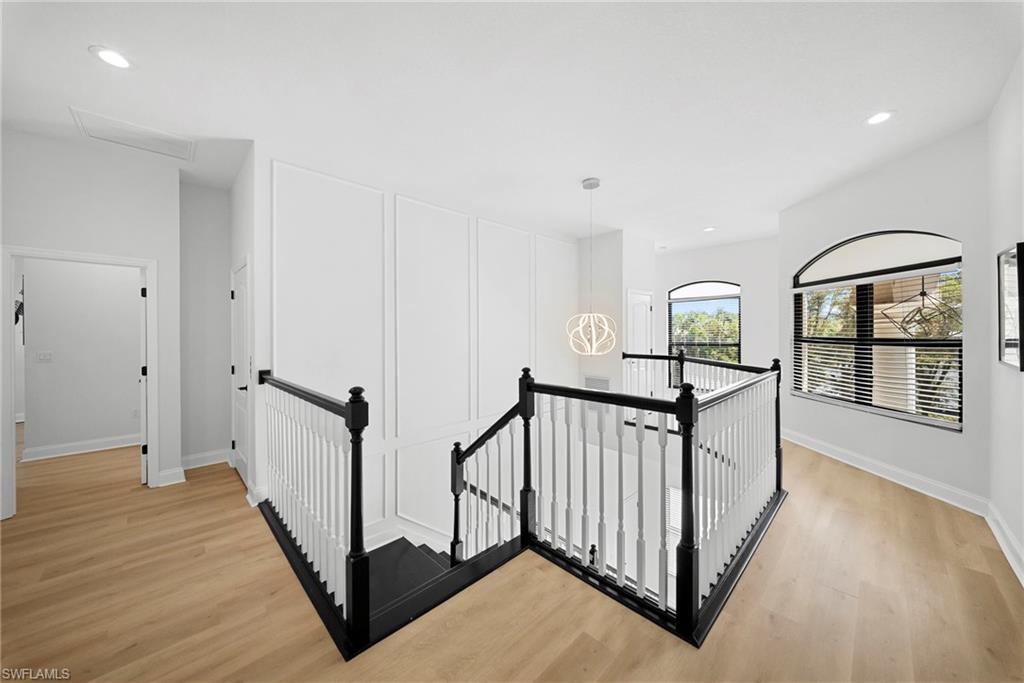 ST. CHARLES HARBOUR - Residential