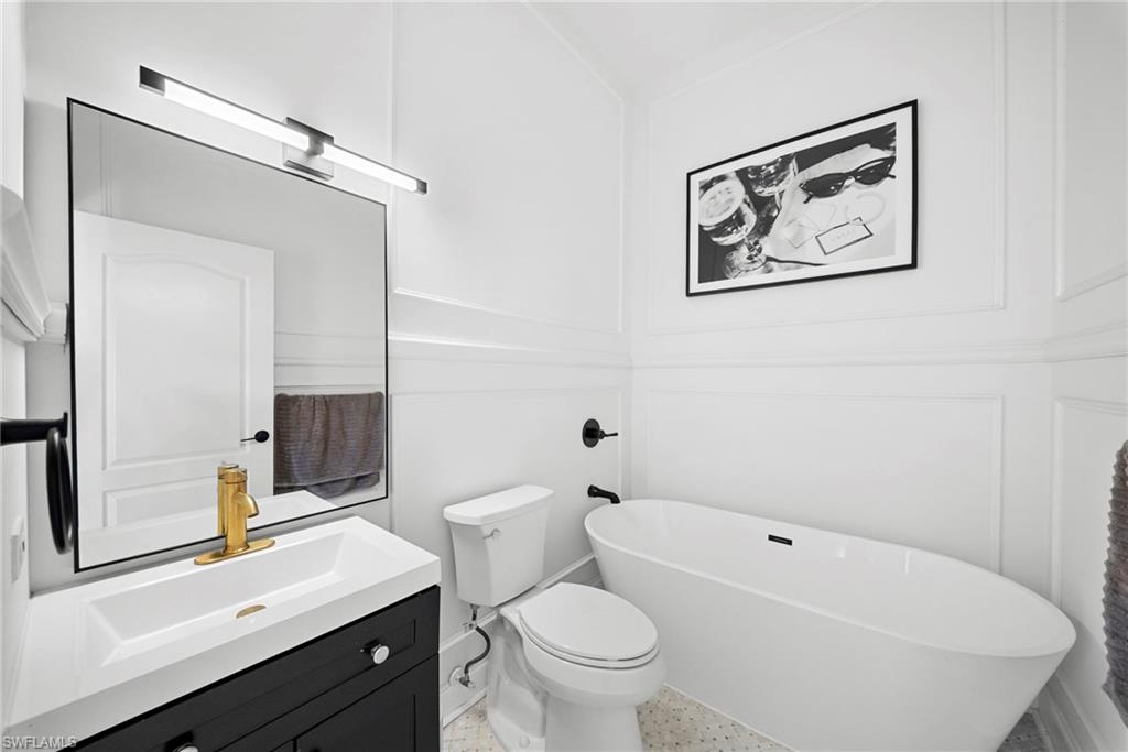 ST. CHARLES HARBOUR - Residential