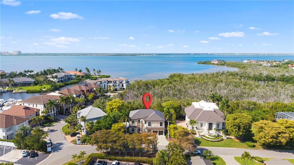 ST. CHARLES HARBOUR - Residential