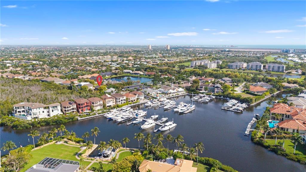 ST. CHARLES HARBOUR - Residential