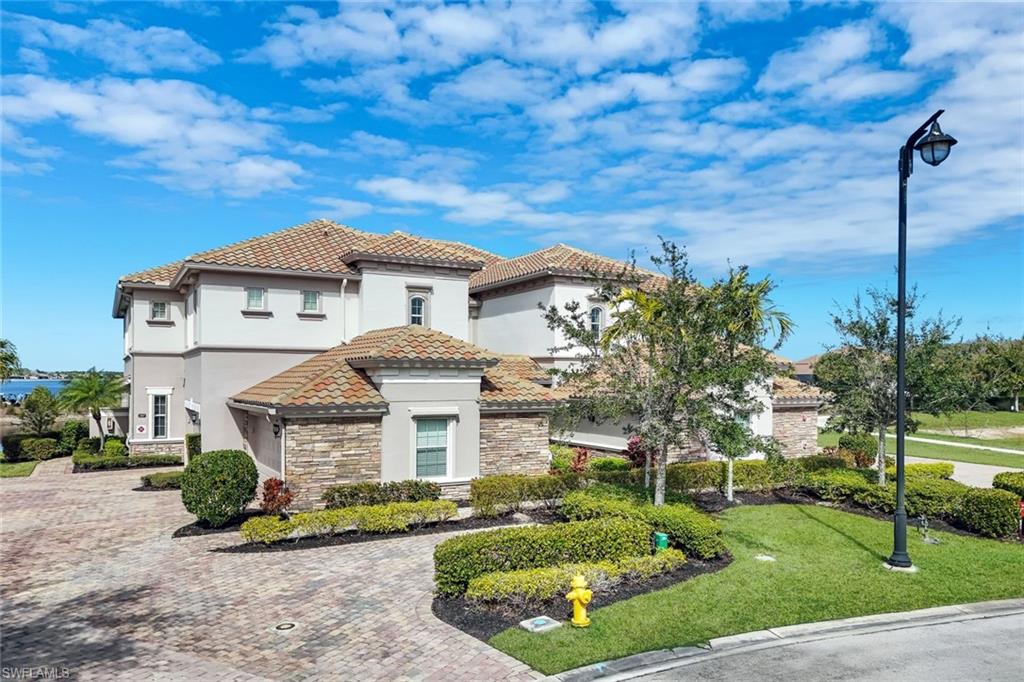 NAUTICA LANDING - Residential