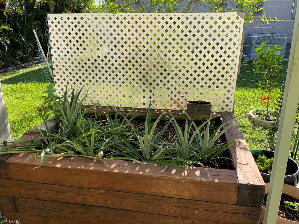 TAMIAMI VILLAGE - Residential