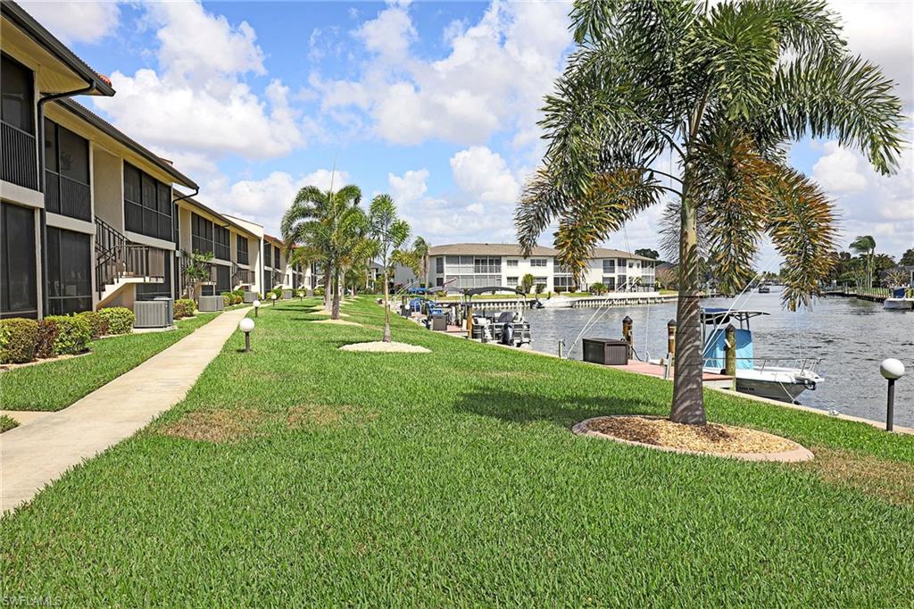 SANTA BARBARA CONDO - Residential