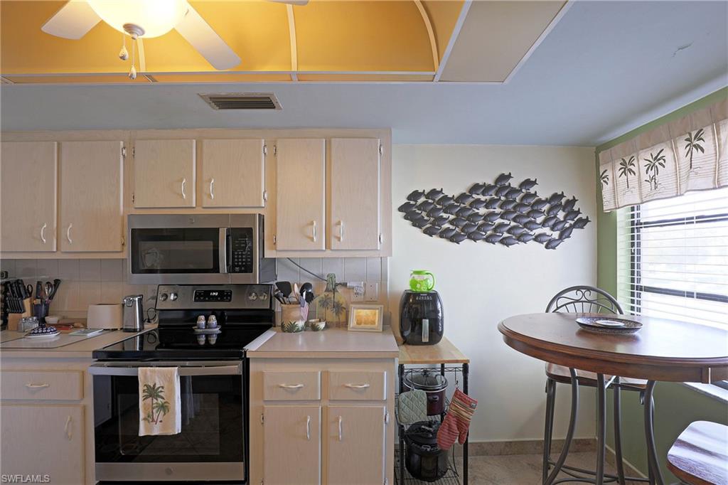 SANTA BARBARA CONDO - Residential