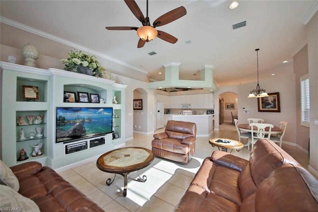 REFLECTION LAKES - Residential