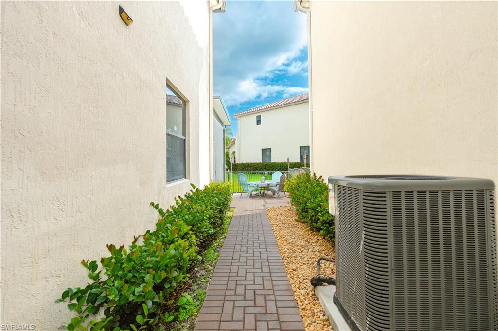 COQUINA AT MAPLE RIDGE - Residential Lease