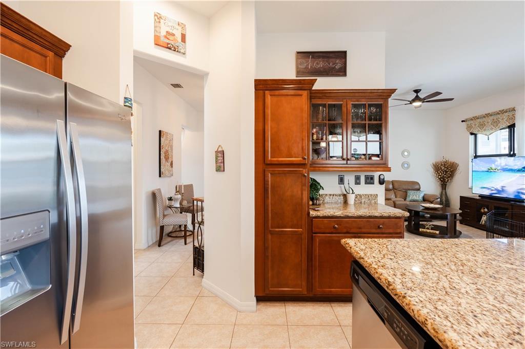 COQUINA AT MAPLE RIDGE - Residential Lease