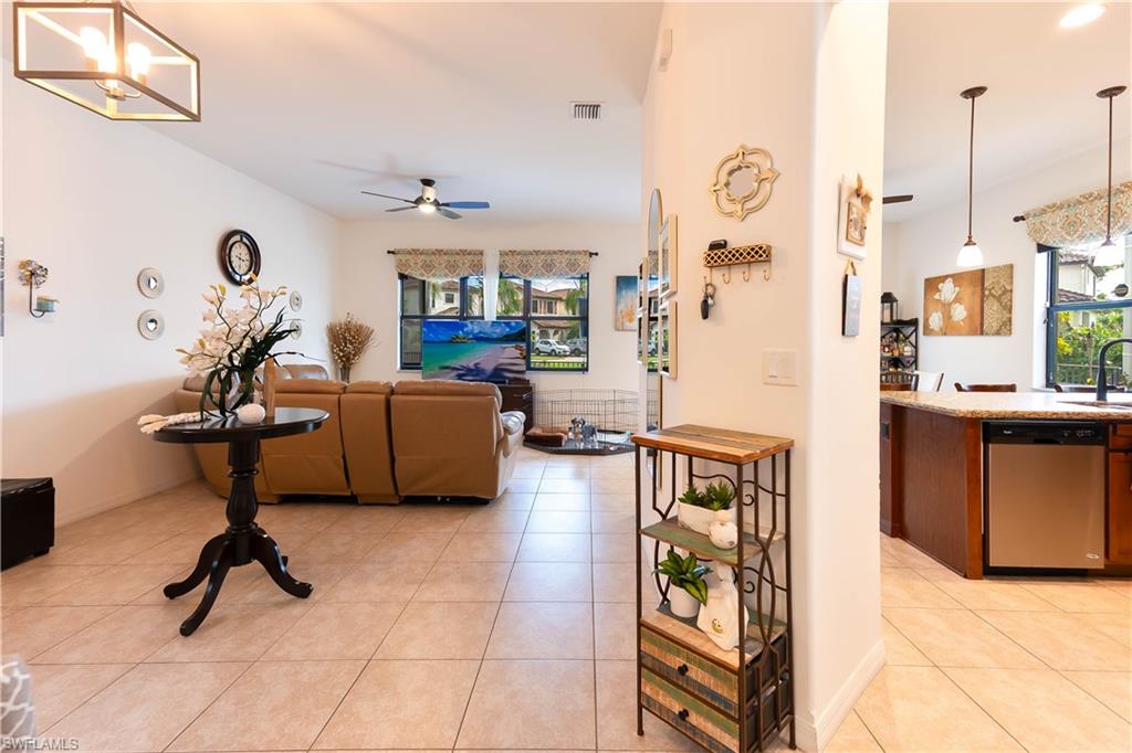 COQUINA AT MAPLE RIDGE - Residential Lease