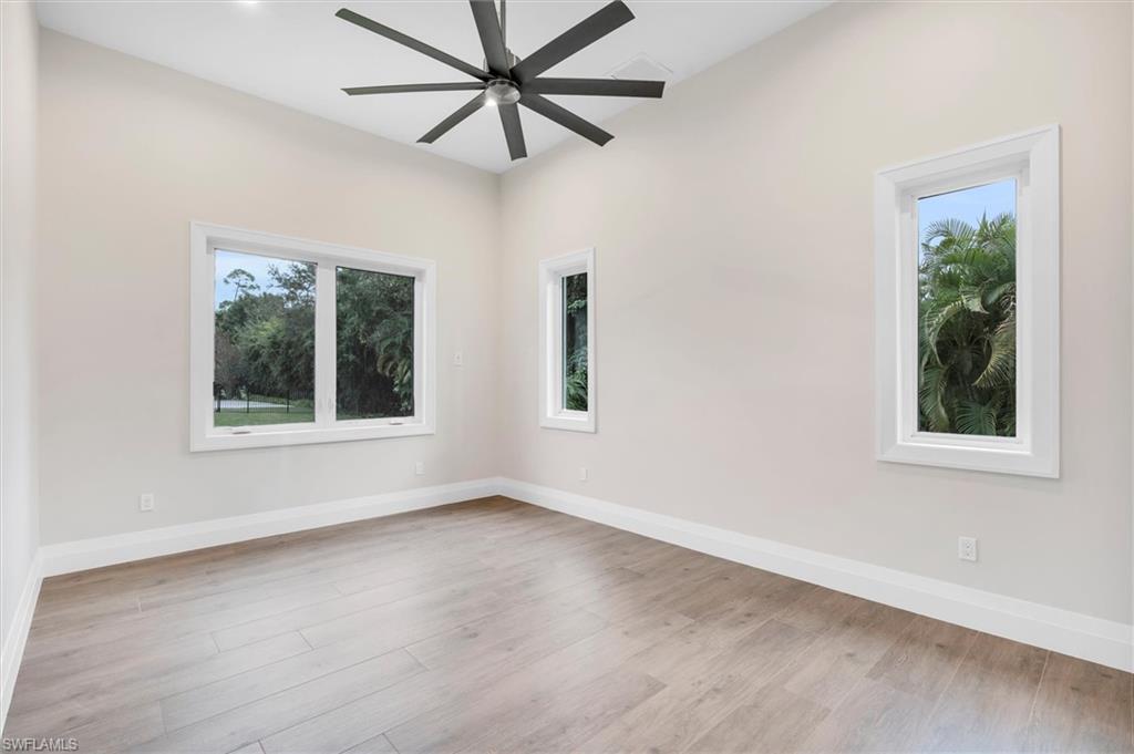 PINE RIDGE - Residential