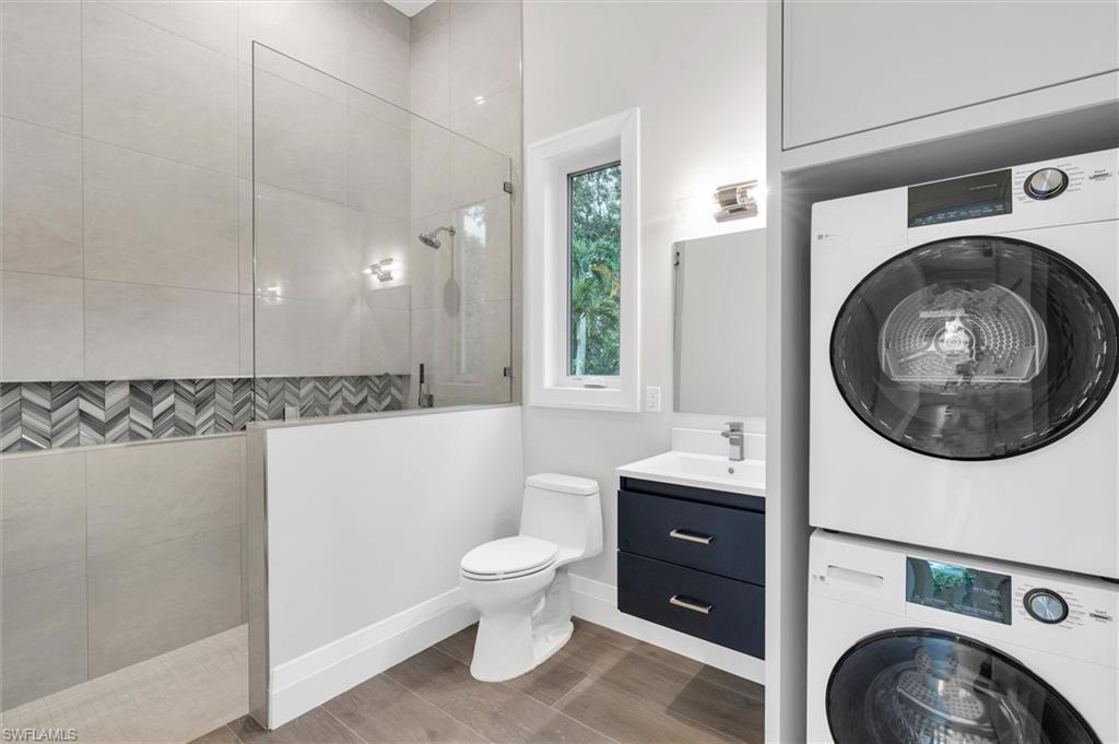 PINE RIDGE - Residential