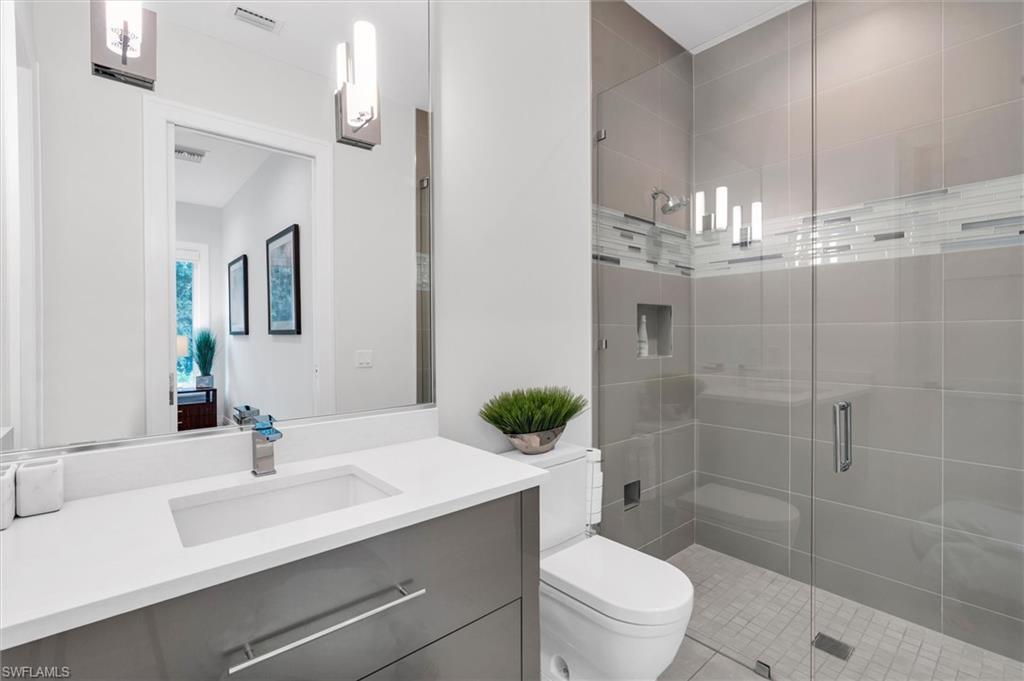 PINE RIDGE - Residential