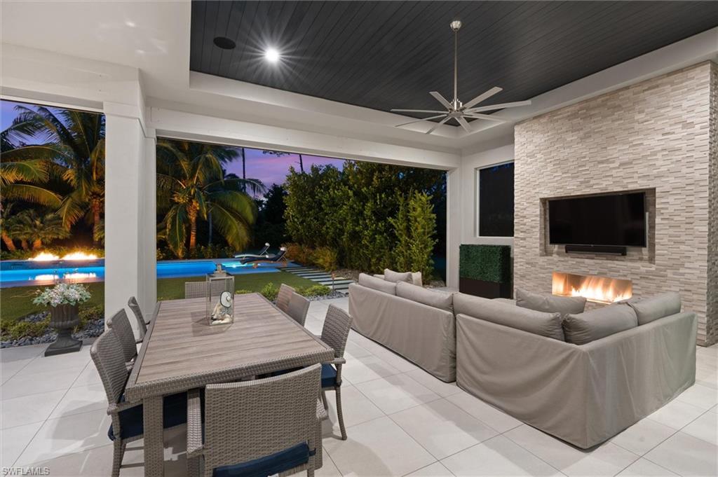 PINE RIDGE - Residential