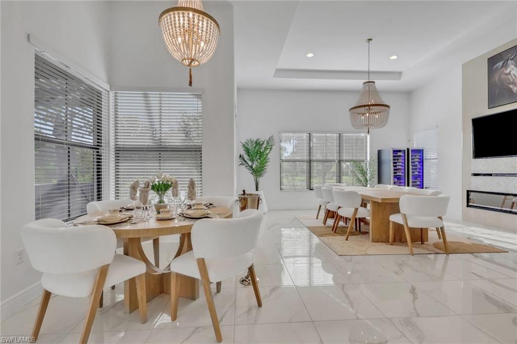 MAPLE RIDGE - Residential