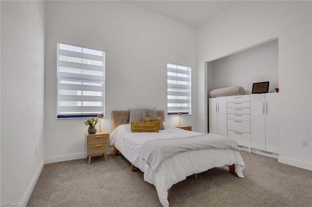 MAPLE RIDGE - Residential