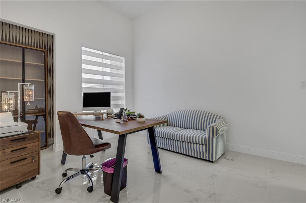 MAPLE RIDGE - Residential