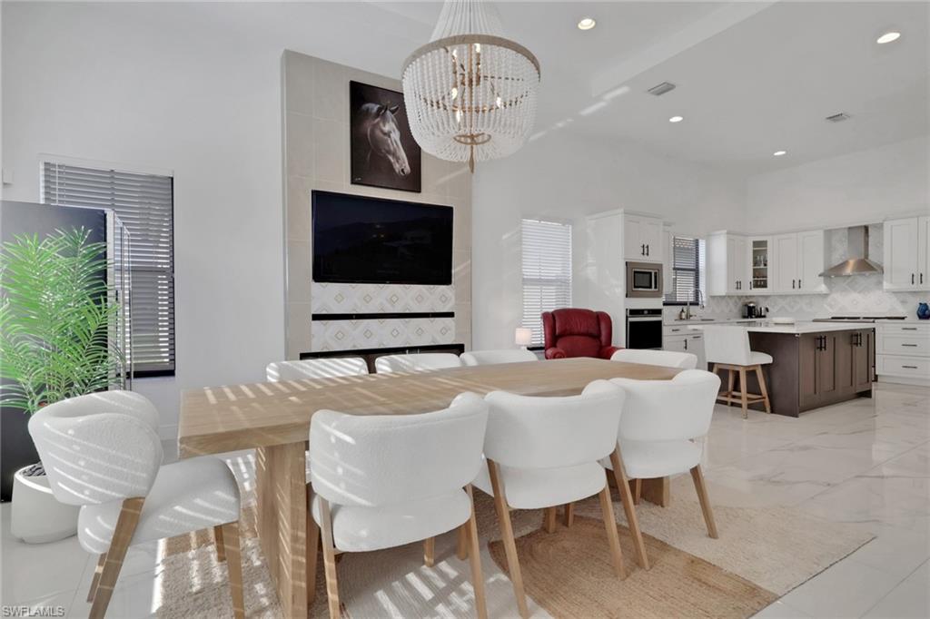 MAPLE RIDGE - Residential