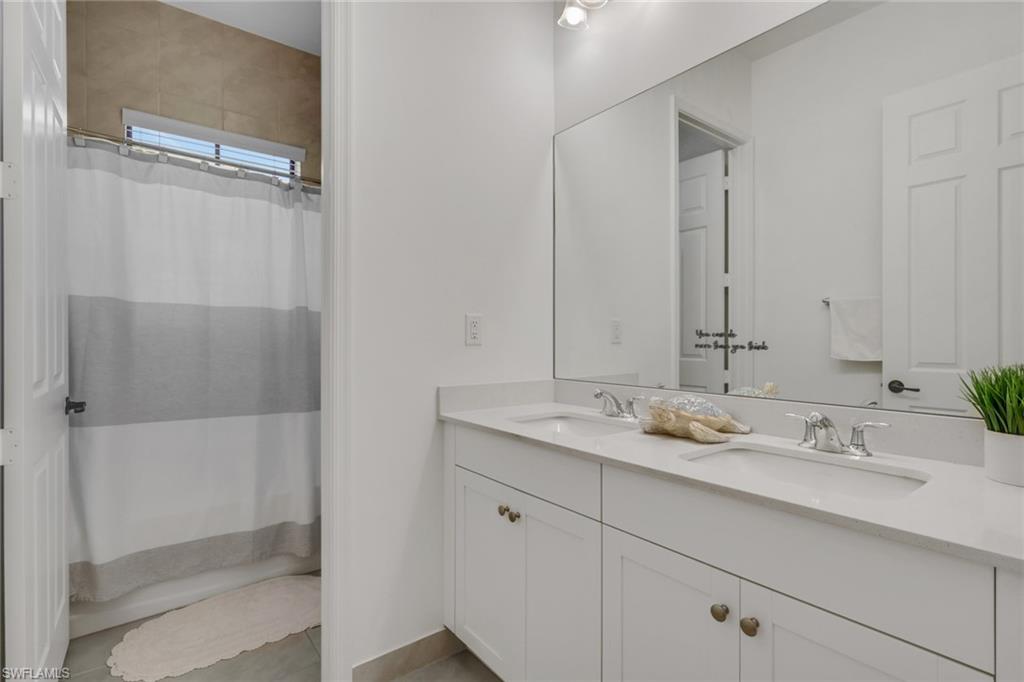 MAPLE RIDGE - Residential