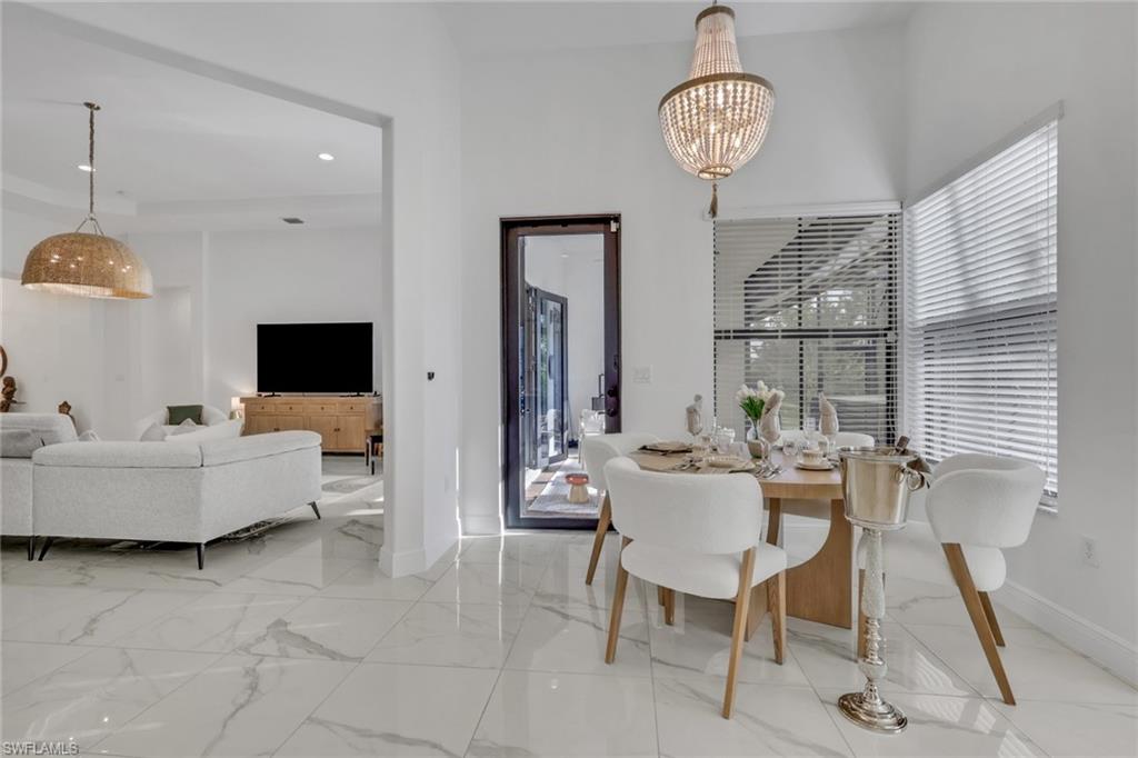 MAPLE RIDGE - Residential