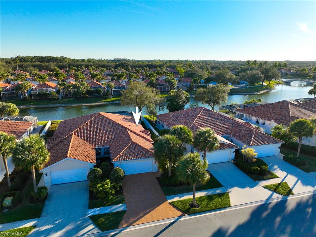 VILLAGE WALK - Residential Lease