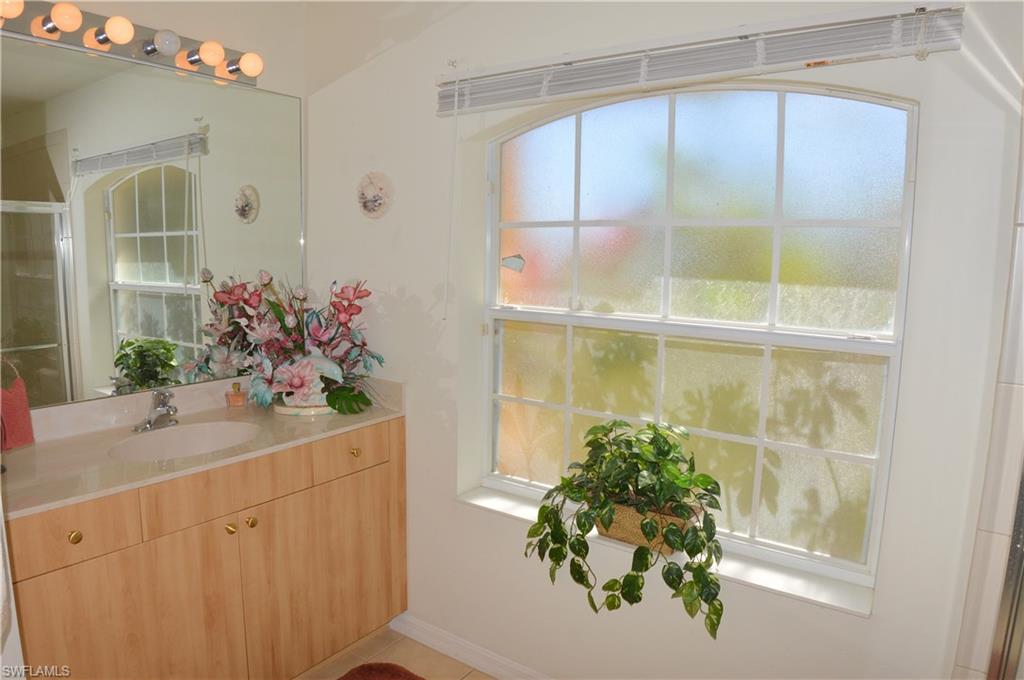 MEADOWBROOK ESTATE - Residential