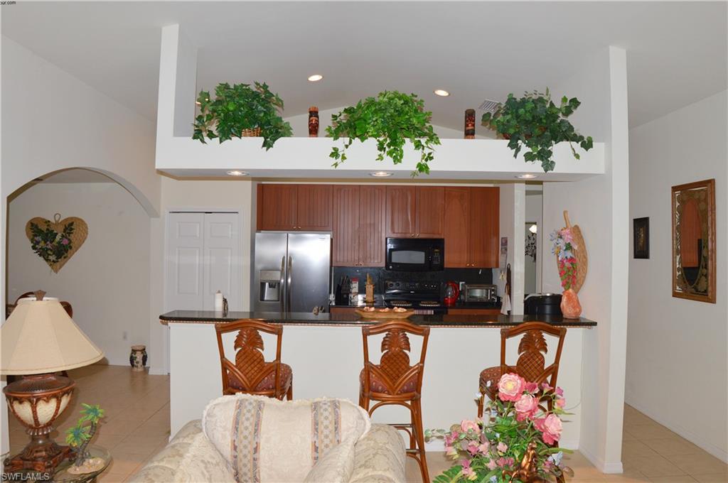 MEADOWBROOK ESTATE - Residential